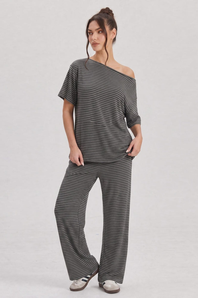 Katch Me Chic Women's Elegant Striped Sloping Shoulder Short Sleeve Top & Wide Leg Trousers Co-ord, Lightweight Skin-Friendly Stretch Loose Matching Set, Casual Summer Soft 2-Piece Outfit